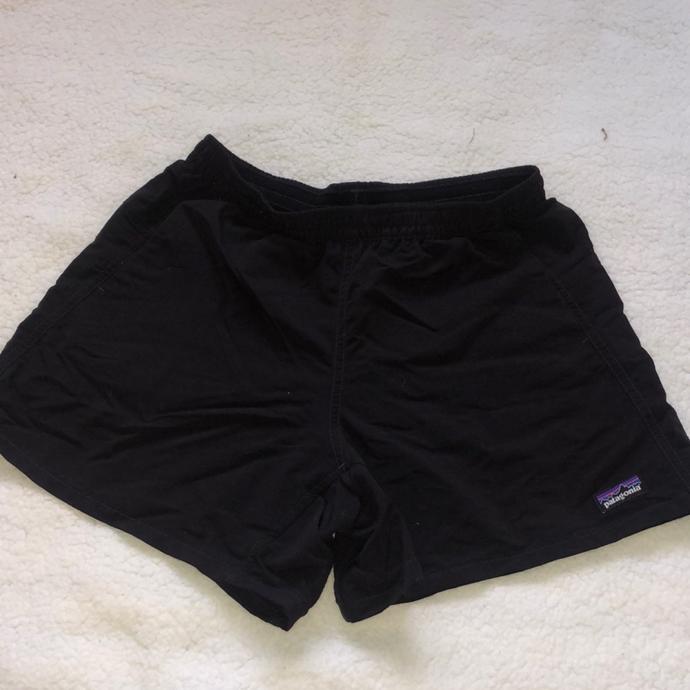 black patagonia shorts